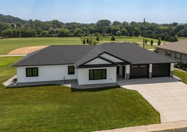 Photo 2 of Single family home for sale at 416 Brubaker Dr, Saint Charles, MN 55972 | MLS# 7069061 | Listing updated on 2026-09-29