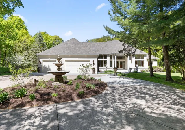 Photo 1 of Sale Pending at 1650 N Farm Rd, Long Lake, MN 55356 | MLS# 7074656 | Listing updated on 2026-09-17