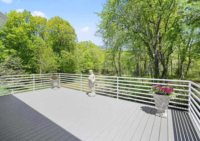 Photo 4 of Sale Pending at 1650 N Farm Rd, Long Lake, MN 55356 | MLS# 7074656 | Listing updated on 2026-09-17