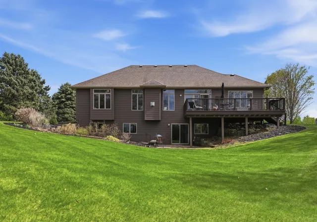 Photo 3 of Single family home for sale at 2799 319th Lane Ne, Cambridge, MN 55008 | MLS# 7075687 | Listing updated on 2026-09-17