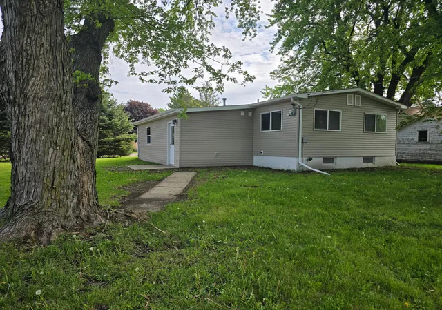 Photo 2 of Sale Pending at 1561 Broadway St, Bigelow, MN 56117 | MLS# 7078546 | Listing updated on 2026-09-16