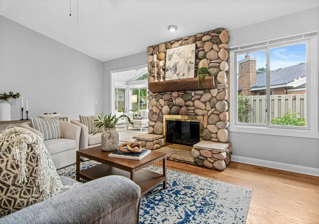 Photo 4 of Single family home for sale at 1860 Juneau Ln N, Minneapolis, MN 55447 | MLS# 7078899 | Listing updated on 2026-09-17