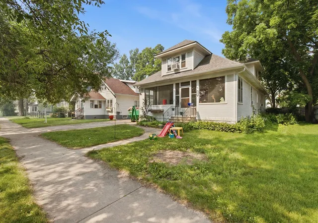 Photo 1 of Single family home for sale at 711 N 7th Street, Brainerd, MN 56401 | MLS# 7082076 | Listing updated on 2026-09-18