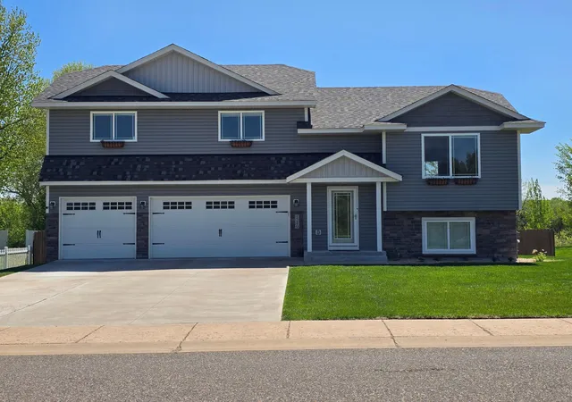 Photo 1 of Sale Pending at 1240 W 6th Street, Rush City, MN 55069 | MLS# 7083073 | Listing updated on 2026-09-18