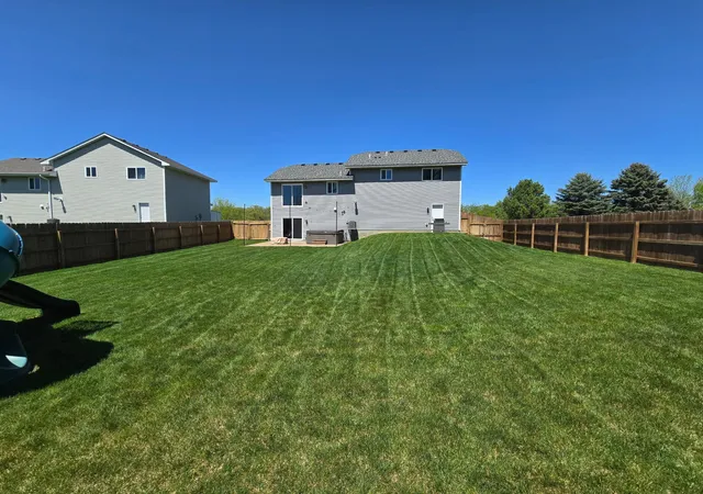 Photo 4 of Sale Pending at 1240 W 6th Street, Rush City, MN 55069 | MLS# 7083073 | Listing updated on 2026-09-18