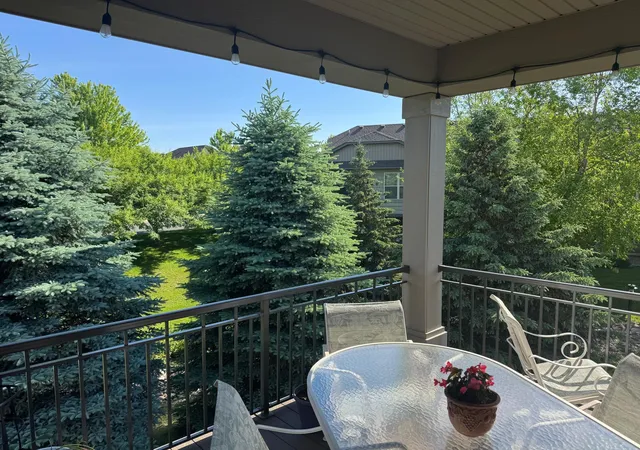 Photo 4 of Sale Pending at 10788 Lyndale Blfs Trl, Minneapolis, MN 55420 | MLS# 7088409 | Listing updated on 2026-09-16