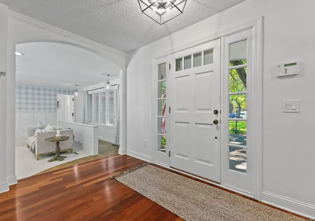 Photo 3 of Single family home for sale at 8100 Oakmere Rd, Minneapolis, MN 55438 | MLS# 7089218 | Listing updated on 2026-09-16