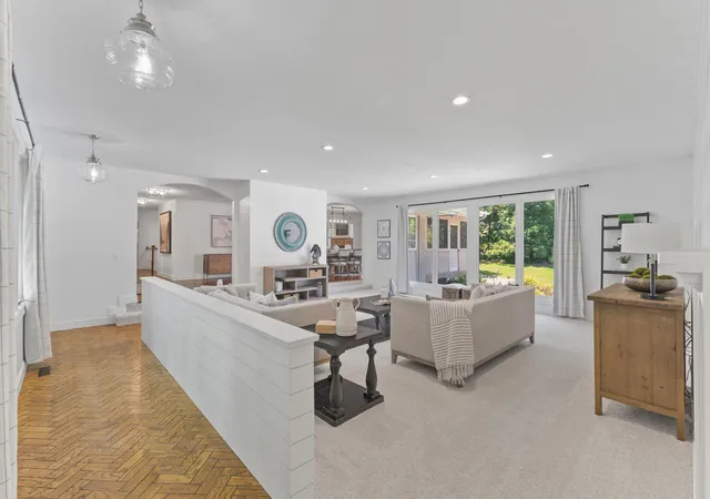 Photo 4 of Single family home for sale at 8100 Oakmere Rd, Minneapolis, MN 55438 | MLS# 7089218 | Listing updated on 2026-09-16