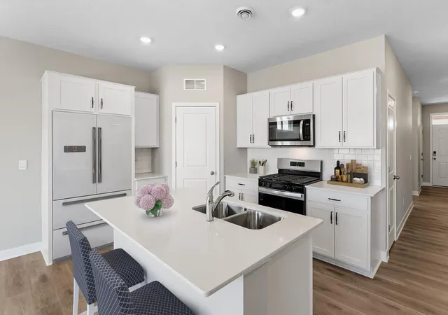 Photo 3 of Single family home for sale at 615 Goldenrod Trl, Waconia, MN 55387 | MLS# 7090782 | Listing updated on 2026-09-16