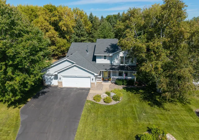 Photo 1 of Sale Pending at 8106 Greenbriar Ln, Saint Paul, MN 55125 | MLS# 7093114 | Listing updated on 2026-09-16