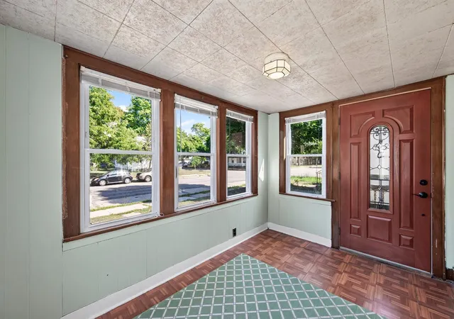 Photo 4 of Sale Pending at 4807 Bryant Ave N, Minneapolis, MN 55430 | MLS# 7093937 | Listing updated on 2026-09-16