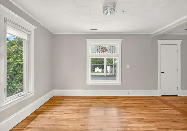 Photo 4 of House for sale at 1539 Washington St NE, Minneapolis, MN 55413 | MLS# 7095025 | Listing updated on 2026-09-09
