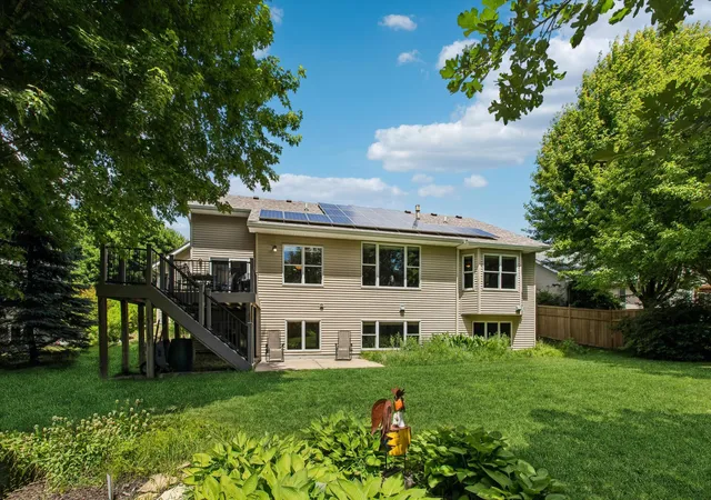 Photo 3 of Sale Pending at 1105 Lupine Dr, Northfield, MN 55057 | MLS# 7096015 | Listing updated on 2026-09-16