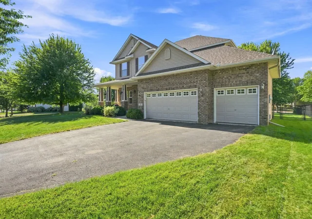 Photo 2 of Single family home for sale at 3985 Games Dr, Saint Bonifacius, MN 55375 | MLS# 7096820 | Listing updated on 2026-09-08