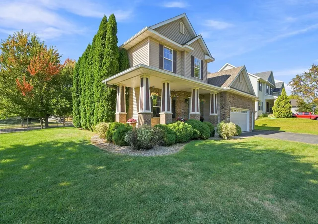 Photo 3 of Single family home for sale at 3985 Games Dr, Saint Bonifacius, MN 55375 | MLS# 7096820 | Listing updated on 2026-09-08