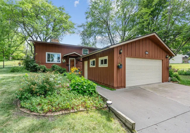 Photo 2 of Sale Pending at 6041 Sumter Pl N, Minneapolis, MN 55428 | MLS# 7096951 | Listing updated on 2026-09-09