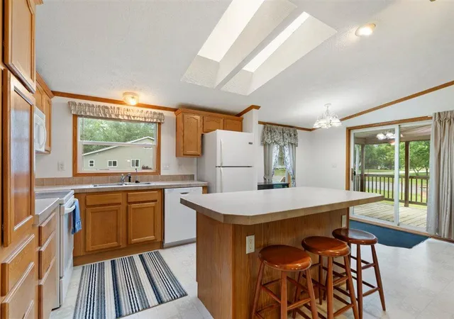 Photo 3 of Single family home for sale at 602 Winona Ave, Ironton, MN 56455 | MLS# 7098420 | Listing updated on 2026-09-21