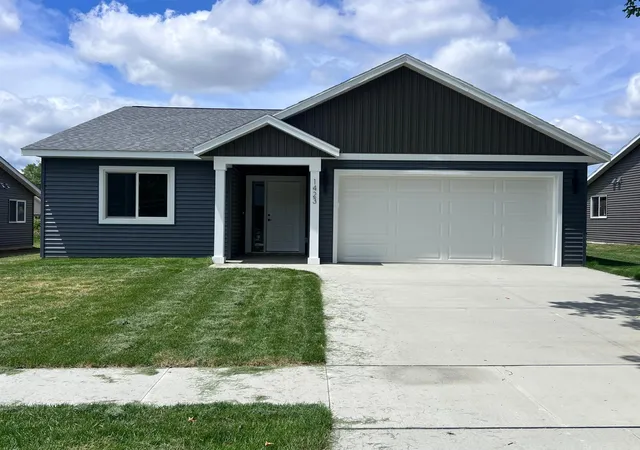 Photo 2 of Single family home for sale at 1423 Sunrise Ave Se, Rochester, MN 55904 | MLS# 7099656 | Listing updated on 2026-09-09