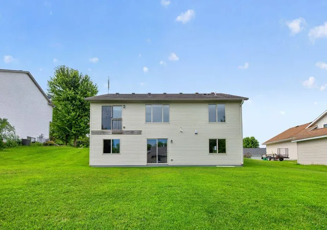 Photo 3 of Single family home for sale at 634 8th Street SW, Pine Island, MN 55963 | MLS# 7099665 | Listing updated on 2026-09-18