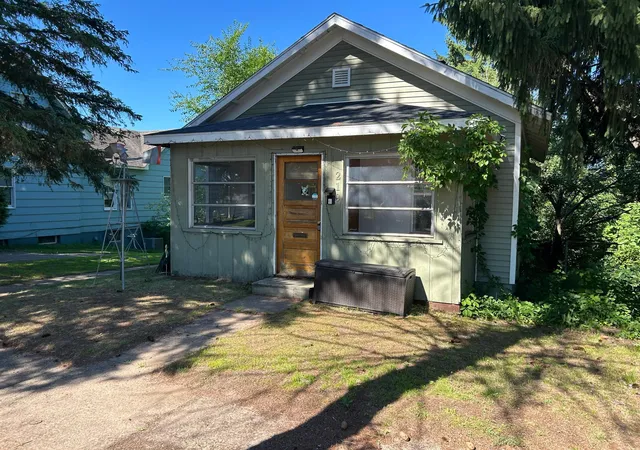 Photo 1 of Sale Pending at 219 Gillis Ave Ne, Brainerd, MN 56401 | MLS# 7100624 | Listing updated on 2026-09-17