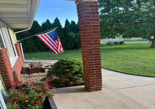 Photo 3 of Single family home for sale at 112 13th Avenue N, South Saint Paul, MN 55075 | MLS# 7100852 | Listing updated on 2026-09-17