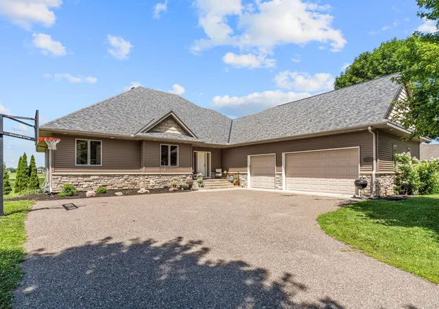 Photo 3 of Single family home for sale at 9751 Kahler Ave Ne, Monticello, MN 55362 | MLS# 7100892 | Listing updated on 2026-09-16