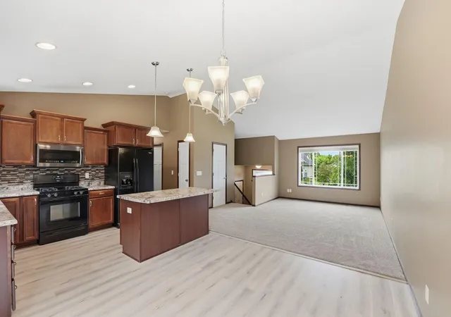 Photo 4 of Single family home for sale at 11429 71st Street NE, Albertville, MN 55301 | MLS# 7102667 | Listing updated on 2026-09-17