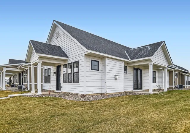 Photo 3 of Sale Pending at 5183 216th Street W, Farmington, MN 55024 | MLS# 7102774 | Listing updated on 2026-09-08