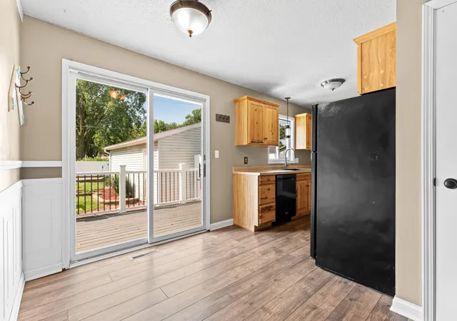 Photo 3 of Single family home for sale at 622 30th Street NE, Rochester, MN 55906 | MLS# 7103155 | Listing updated on 2026-09-18
