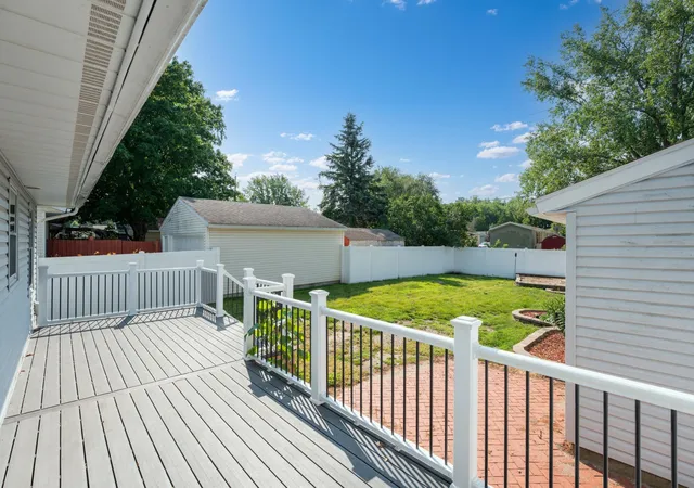 Photo 4 of Single family home for sale at 622 30th Street NE, Rochester, MN 55906 | MLS# 7103155 | Listing updated on 2026-09-18