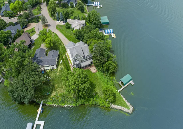 Photo 1 of Sale Pending at 3396 Kings Point Rd, Excelsior, MN 55331 | MLS# 7104192 | Listing updated on 2026-09-08