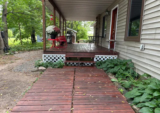 Photo 1 of Single family home for sale at 14438 Cedarleaf Point Rd, Brainerd, MN 56401 | MLS# 7104337 | Listing updated on 2026-09-16