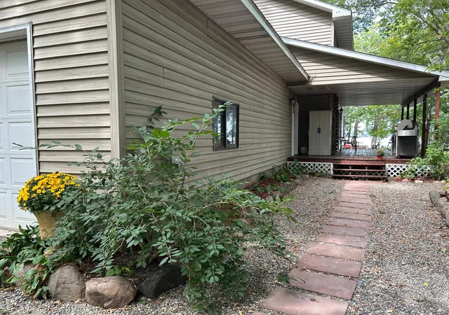 Photo 2 of Single family home for sale at 14438 Cedarleaf Point Rd, Brainerd, MN 56401 | MLS# 7104337 | Listing updated on 2026-09-16