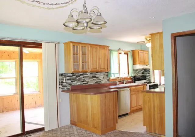 Photo 3 of Single family home for sale at 5392 Saatela Rd, Mountain Iron, MN 55768 | MLS# 7104403 | Listing updated on 2026-09-17