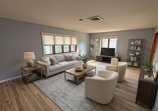 Photo 4 of Single family home for sale at 422 28th Street S, La Crosse, WI 54601 | MLS# 7104867 | Listing updated on 2026-09-16