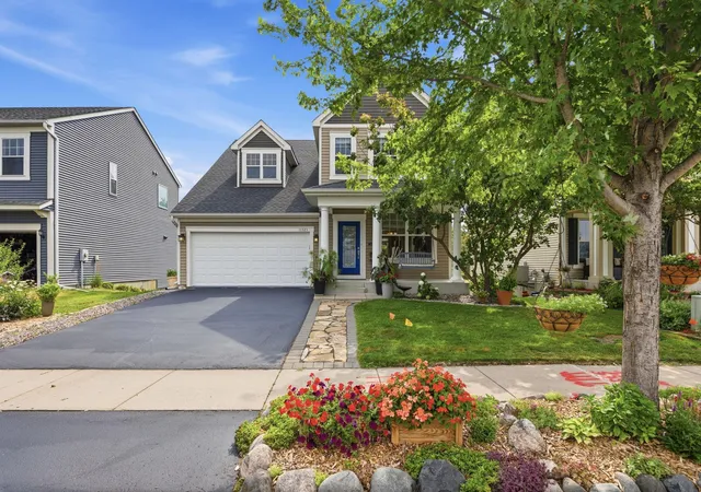 Photo 3 of Single family home for sale at 11323 Hastings St Ne, Minneapolis, MN 55449 | MLS# 7105195 | Listing updated on 2026-09-16