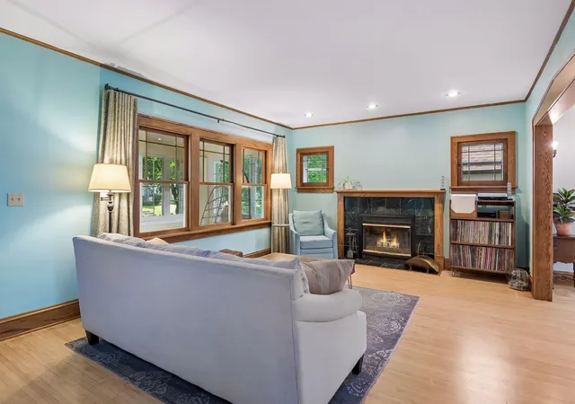 Photo 3 of Single family home for sale at 1932 Cleveland St NE, Minneapolis, MN 55418 | MLS# 7105310 | Listing updated on 2026-09-09