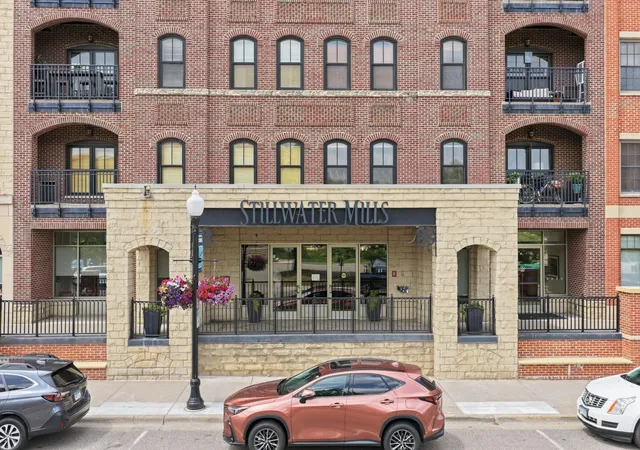 Photo 3 of Condo for sale at 350 Main St N #446, Stillwater, MN 55082 | MLS# 7106017 | Listing updated on 2026-09-16