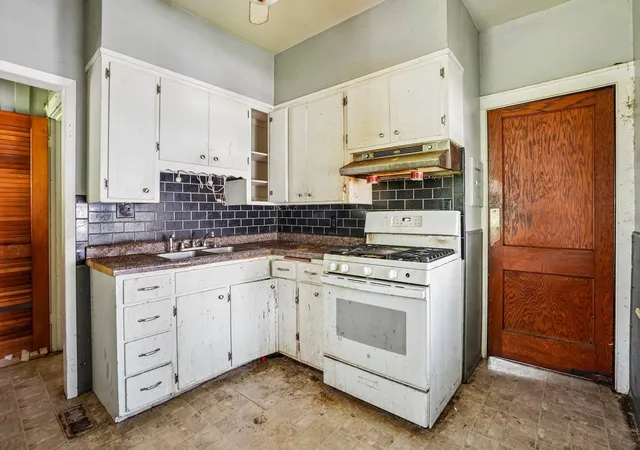 Photo 2 of Sale Pending at 1615 7th Street E, Saint Paul, MN 55106 | MLS# 7107540 | Listing updated on 2026-09-24