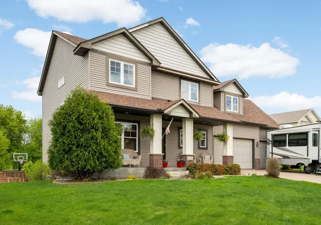 Photo 1 of Sale Pending at 4713 189th Street W, Farmington, MN 55024 | MLS# 7109132 | Listing updated on 2026-09-17