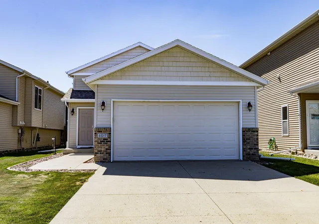 Photo 2 of Single family home for sale at 4017 9th Street S, Moorhead, MN 56560 | MLS# 7109634 | Listing updated on 2026-09-09