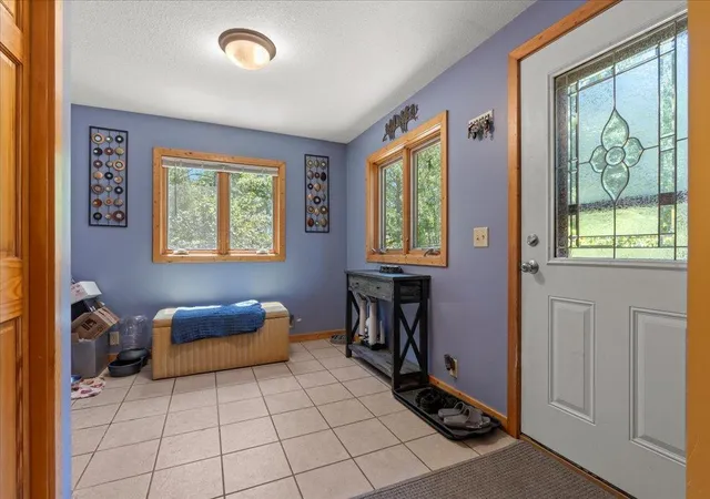 Photo 4 of Sale Pending at 9364 Ossawinnamakee Rd, Pequot Lakes, MN 56472 | MLS# 7110368 | Listing updated on 2026-09-16