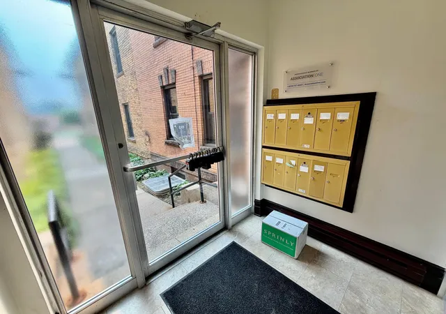Photo 3 of Condo for sale at 1928 Aldrich Ave S #B105, Minneapolis, MN 55403 | MLS# 7110613 | Listing updated on 2026-09-16