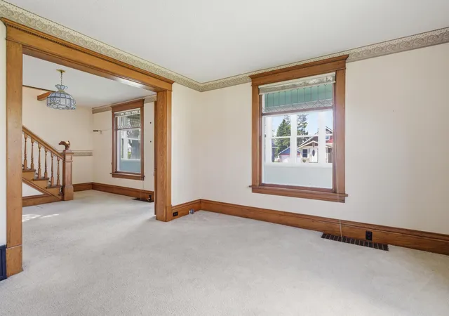 Photo 4 of Sale Pending at 827 7th Avenue SW, Faribault, MN 55021 | MLS# 7110676 | Listing updated on 2026-09-16
