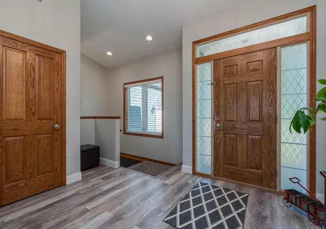 Photo 3 of Single family home for sale at 301 7th Street Nw, New Richland, MN 56072 | MLS# 7111265 | Listing updated on 2026-09-17