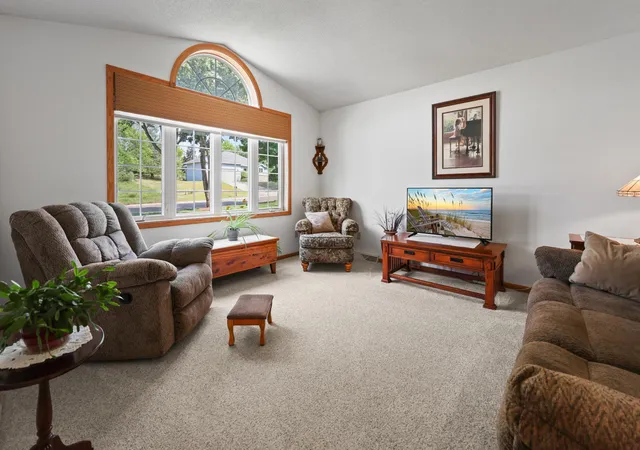 Photo 3 of Sale Pending at 2105 Prairie Hl Rd, Saint Cloud, MN 56301 | MLS# 7111539 | Listing updated on 2026-09-22