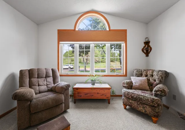 Photo 3 of Sale Pending at 2105 Prairie Hl Rd, Saint Cloud, MN 56301 | MLS# 7111539 | Listing updated on 2026-09-22