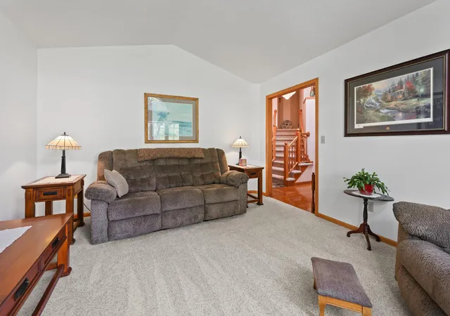 Photo 4 of Sale Pending at 2105 Prairie Hl Rd, Saint Cloud, MN 56301 | MLS# 7111539 | Listing updated on 2026-09-22