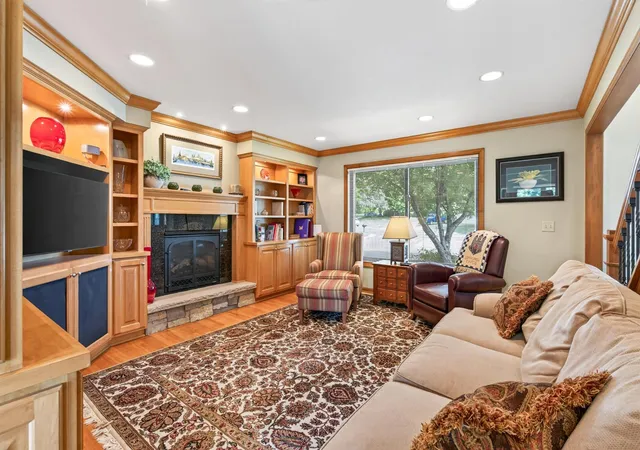 Photo 3 of Single family home for sale at 8945 Dallas Ln N, Maple Grove, MN 55369 | MLS# 7112087 | Listing updated on 2026-09-16
