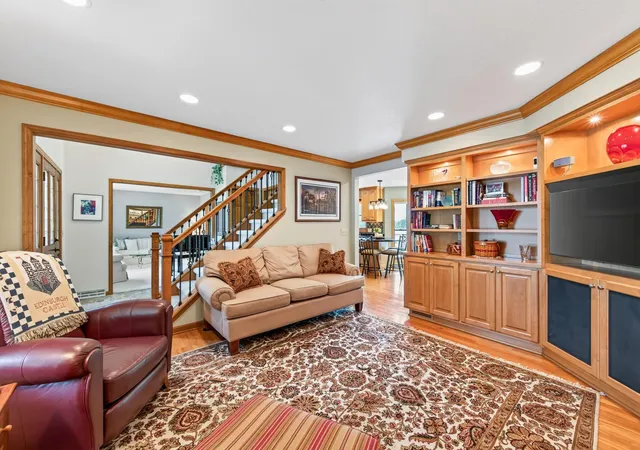 Photo 4 of Single family home for sale at 8945 Dallas Ln N, Maple Grove, MN 55369 | MLS# 7112087 | Listing updated on 2026-09-16